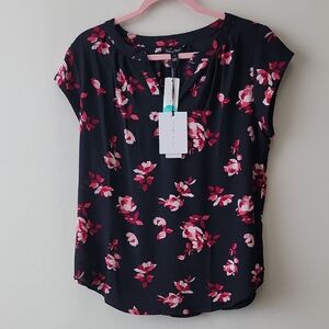 41 Hawthorn Black Pink Floral Top